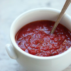 Basic Pizza Sauce Recipe (Red)